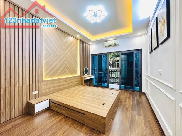 Bán nhà Trường Chinh  nhà đẹp dân xây full nội thất ở luôn 2 thoáng 29m giá 6.2 tỷ . - 2