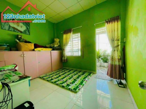 Bán nhà đẹp rẻ Bình Tân, đường Kinh Dương Vương, 52m2, 1 lầu, chỉ hơn 3 tỷ xíu - 3