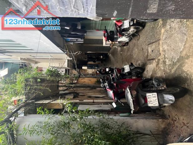 Bán nhà quận đống đa sổ đỏ chính chủ giao dịch ngay lập tức