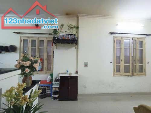 💥🔥  TT Đống Đa-Lô góc - 3 bước Oto tránh - Chủ nhà tri thức - 55m2 x 3 tầng- Chỉ 10.5 tỷ - 3