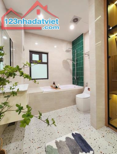 3 Bước Ra Ô Tô – Mặt Tiền Rộng - Ngõ Thông - Gần Hồ Đền Lừ - 3