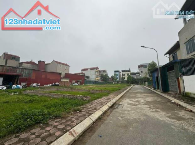 Bán Đất Đấu giá đại áng  thanh trì .60.2m,  6.4 tỷ