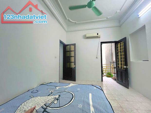 Bán nhà Khương Đình 60m², 4T, xây CCMN cực đỉnh , gần Phố, gần ô tô, 10.3 tỷ