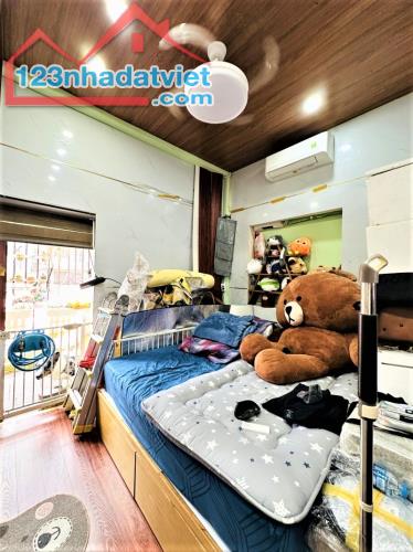 HIẾM !!! 6 TỶ X CÒN TL - QUẬN 1 XA HOA - SÁT MẶT TIỀN VÕ THỊ SÁU - 40M2 2 TẦNG NT HIỆN ĐẠI - 3