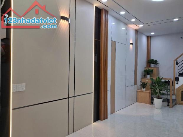BÁN NHÀ HƯƠNG LỘ 2 - NGÃ TƯ BỐN XÃ - MẶT TIỀN - 44M2 - 2 TẦNG Ở NGAY - NHỈNH 4 TỈ - 3