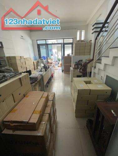BÁN NHÀ 4 TẦNG – NGANG 5M – SÁT VINCOM TRẦN TRỌNG CUNG, HUỲNH TẤN PHÁT, Q.7 – Ở VÀ LÀM VP - 2