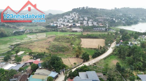 BÁN GẤP LÔ ĐẤT VIP NGAY CỔNG SUNSET RESORT - LƯƠNG SƠN, HÒA BÌNH 200m2 giá rẻ