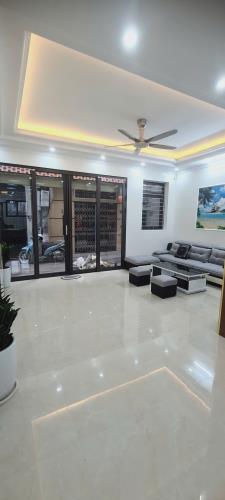 TAM TRINH - NGÕ Ô TÔ - NHÀ ĐẸP - VIEW HỒ - 2 THOÁNG TRƯỚC SAU - 7 TẦNG THANG MÁY - KINH DO - 1