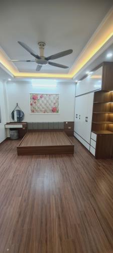 TAM TRINH - NGÕ Ô TÔ - NHÀ ĐẸP - VIEW HỒ - 2 THOÁNG TRƯỚC SAU - 7 TẦNG THANG MÁY - KINH DO - 3