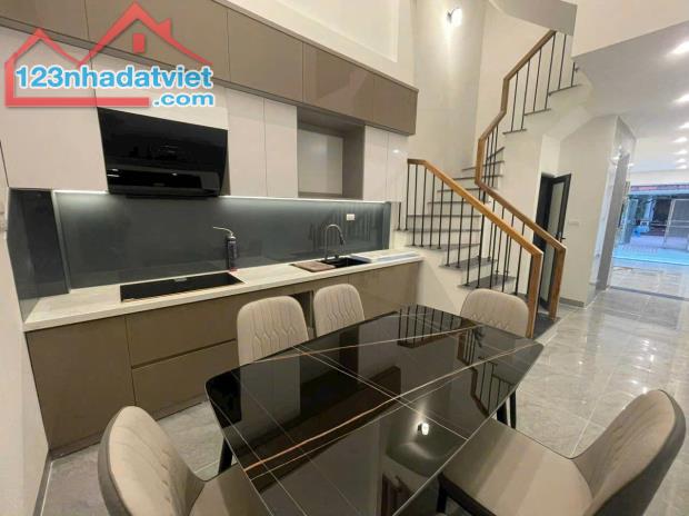 Cần bán nhà Đường Láng, Đống Đa, 40m2, 7T Thang máy, Siêu hiếm, 9.2 tỷ - 1