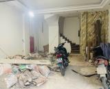 Bán Nhà Lạc Long Quân. Tây Hồ. 8 Tầng Thang Máy. Ô Tô. DT 50m2. MT 6. Giá 20,9 Tỷ.