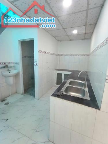 ngộp ngôp bán đất ngay trung tâm hóc môn giá chỉ 760tr