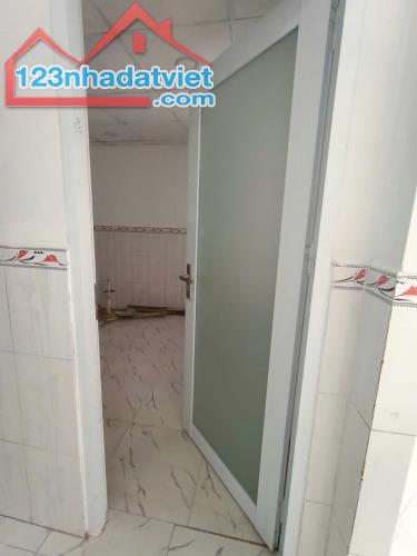 ngộp ngôp bán đất ngay trung tâm hóc môn giá chỉ 760tr - 1