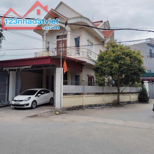 CHÍNH CHỦ CẦN BÁN GẤP CĂN GÓC 2 Mặt Tiền 2 TẦNG 1 TUM VŨ TRUNG, KIẾN XƯƠNG, THÁI BÌNH