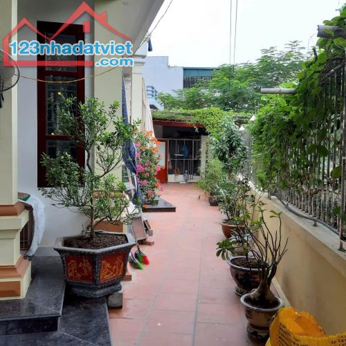 CHÍNH CHỦ CẦN BÁN GẤP CĂN GÓC 2 Mặt Tiền 2 TẦNG 1 TUM VŨ TRUNG, KIẾN XƯƠNG, THÁI BÌNH - 4