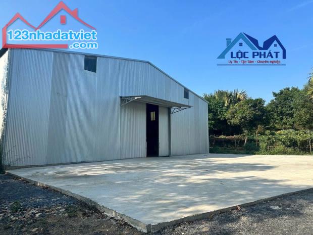 Cho thuê nhà xưởng 1.400 giá chỉ 30 triệu. Thiện Tân-Vĩnh Cửu-Đồng Nai - 2