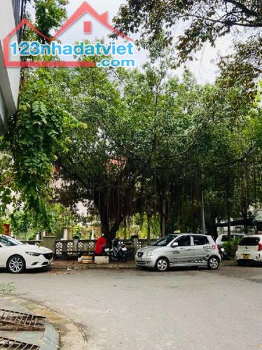 BÁN NHÀ MẶT PHỐ NGUYỄN VĂN TRỖI 2 TẦNG 10.5 TỶ VỊ TRÍ ĐẸP, KINH DOANH SẦM UẤT, SỔ CHÍNH CH - 1