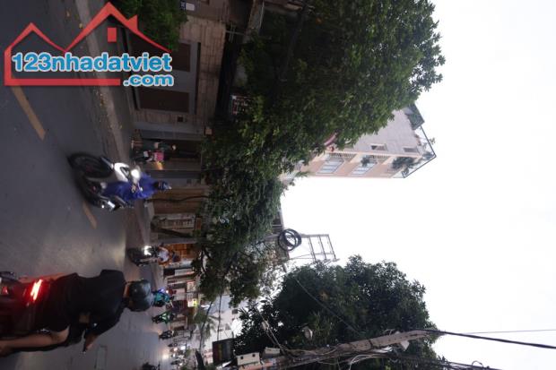 Mặt tiền Nguyễn Văn Công P.3 GV, 80m2 sổ vuông đẹp, liền kề sân bay
