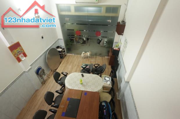 Mặt tiền Nguyễn Văn Công P.3 GV, 80m2 sổ vuông đẹp, liền kề sân bay - 1