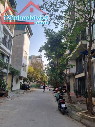 Đất DV Kiến Hưng, Rẻ Nhất Khu 50m2 Phân Lô Vỉa Hè Ô Tô Tránh Kinh Doanh Giá Chỉ Hơn 10 Tỷ - 3