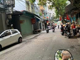 Đất vàng Ngọc Thụy – 171m², mặt tiền 9.5m, ô tô, 21.5 tỷ – Lãi lớn ngay khi mua.