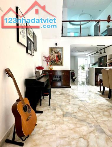 BÁN NHÀ 4 TẦNG MẶT TIỀN PHẠM HÙNG, QUẬN 8 – NHÀ ĐẸP 5x20M – XE HƠI VÀO NHÀ – GIÁ CHỈ 12 TỶ - 3