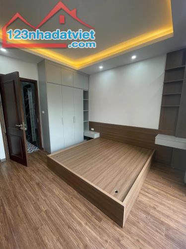 NHÀ MỚI, AN DƯƠNG VƯƠNG, TÂY HỒ-GẦN Ô TÔ- THANG MÁY: 31M X5T, MT 4,2M, GIÁ 6,9 TỶ - 4