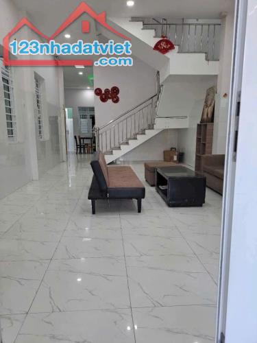 Cho thuê nhà khu đô thị Hưng Phú.Thích hợp mở văn phòng kinh doanh - 1