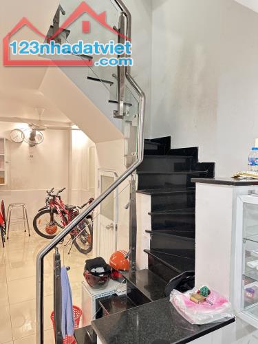 BÁN NHÀ 5 TẦNG BTCT – TRẦN HUY LIỆU, PHÚ NHUẬN – HXH – SAU LƯNG MẶT TIỀN Giá chỉ 8.x tỷ | - 1