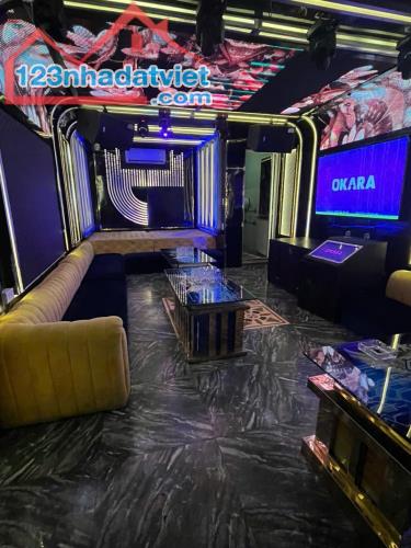 BÁN NHÀ 180M2 LIÊN KHU 56 BÌNH  HƯNG HÒA B BÌNH TÂN