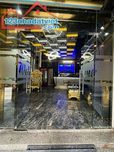 BÁN NHÀ 180M2 LIÊN KHU 56 BÌNH  HƯNG HÒA B BÌNH TÂN - 1