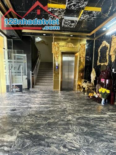 BÁN NHÀ 180M2 LIÊN KHU 56 BÌNH  HƯNG HÒA B BÌNH TÂN - 2