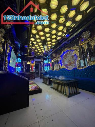 BÁN NHÀ 180M2 LIÊN KHU 56 BÌNH  HƯNG HÒA B BÌNH TÂN - 4