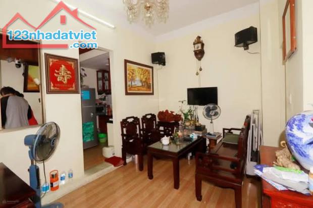 Bán nhà mặt ngõ phố Văn Chương - 1