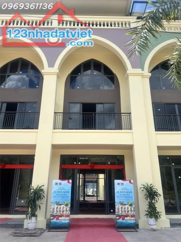 Sonasea Vân Đồn- Quảng Ninh - Chính chủ cần tiền bán cắt lỗ gần nửa tỷ căn shophouse