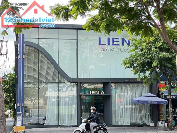 Bán Nhà Góc 2 Mặt Tiền Đường Trần Não,Quận 2 DT:609m2(13,2mx56m) Fuul Thổ Cư