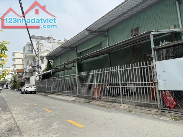 Cho thuê MB kho xưởng 800m2-4500m2 gần Ql1A An Sương Quận 12 - 2