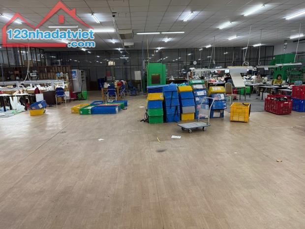 Cho thuê MB kho xưởng 800m2-4500m2 gần Ql1A An Sương Quận 12 - 3