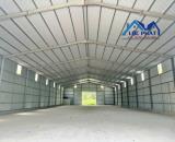 Cho thuê nhà xưởng 1.400 giá chỉ 30 triệu. Thiện Tân-Vĩnh Cửu-Đồng Nai