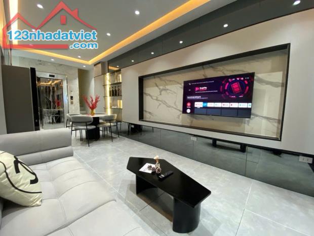 MÌNH CẦN BÁN NHÀ ĐẸP Ở TRUNG TÂM P.VẠN PHÚC-Q.HÀ ĐÔNG-HÀ NỘI-5 tầng-8,85 tỷ - 3