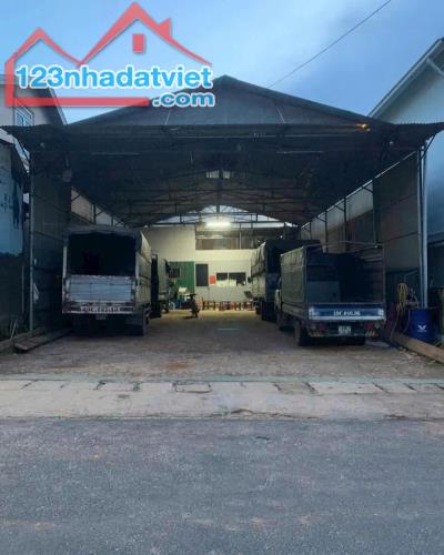 Bán lô đất lô góc mặt tiền, Phường 4 , Đà Lạt  đất đầu tư chỉ có 5,5 tỷ ạ