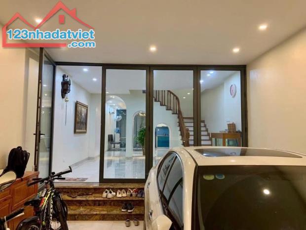 Bán nhà phân lô Nguyễn Chánh 75m2, 5 tầng, lô góc, ô tô tránh, kinh doanh, chỉ 26.8 tỷ. - 5
