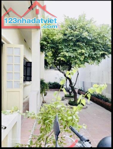 Bán biệt thự Indochine tại Xóm Tây, Quốc Oai, Hà Nội, 36 triệu VND, 200.1 m2, view núi - 1