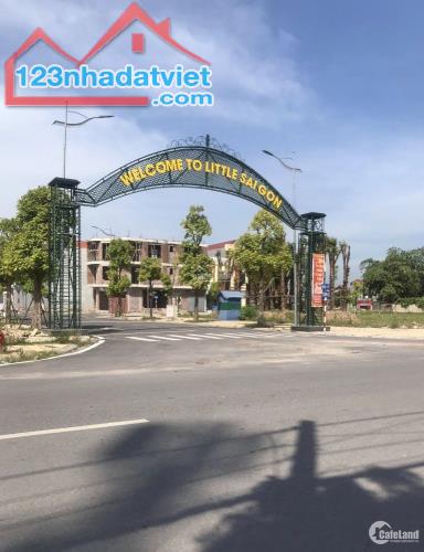 Chính chủ bán nhà mặt phố thị trấn Hồ-Thuận Thành-Bắc Ninh-107m*2 tầng-giá 8 tỷ (thương lư - 2