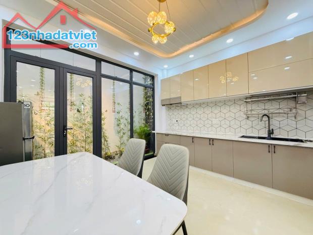 HIẾM !!! 6 TỶ X CÒN TL - NGAY PHỐ ẨM THỰC PHÚ NHUẬN - NHÀ MỚI 54M2 4 TẦNG 4PN - VUỘNG VỨC - 1
