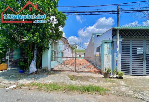 Chủ ngộp bán gấp lô đất thổ cư đường nhựa, 165m2, Xã Thái Mỹ, SHR, Giá 850 Triệu.