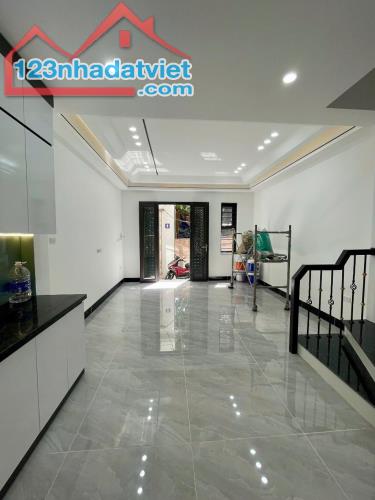 NHÀ MỚI ĐẸP – XÂY ĐỌC LẬP THOÁNG TRƯỚC SAU – NGÕ TO THÔNG – AN SINH TUYỆT VỜI - 1