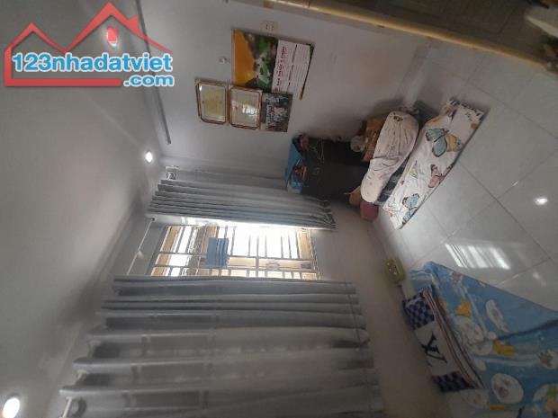Nhà bán Trần Bình Trọng, Q5, hẻm 4m, DT 21m2, 4 tầng, gía 4,7 tỷ. - 1