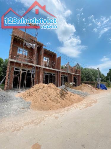 🏗️ CẬP NHẬT TIẾN ĐỘ DÃY NHÀ PHỐ – ĐỐI DIỆN KDC TÁI ĐỊNH CƯ BÌNH LỢI 🏡 - 3