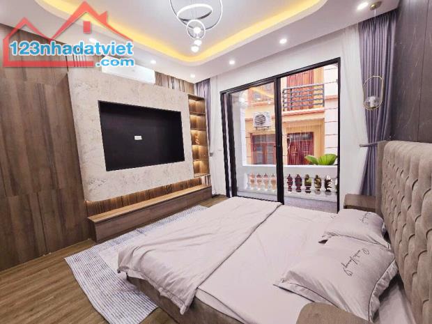 🏡9 TỶ HƠN - LÔ GÓC Ô TÔ CHẠY QUANH  #KHƯƠNG_TRUNG - #THANH_XUÂN.